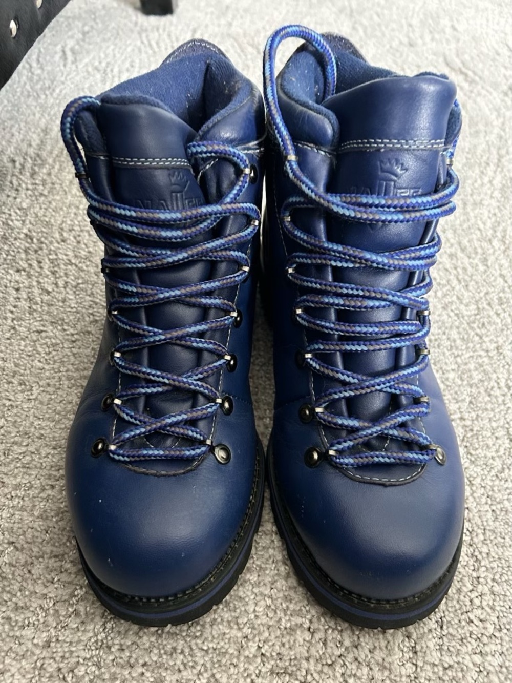 Women's Dark Blue  Lace-Up Hiking Boots size 8.5
